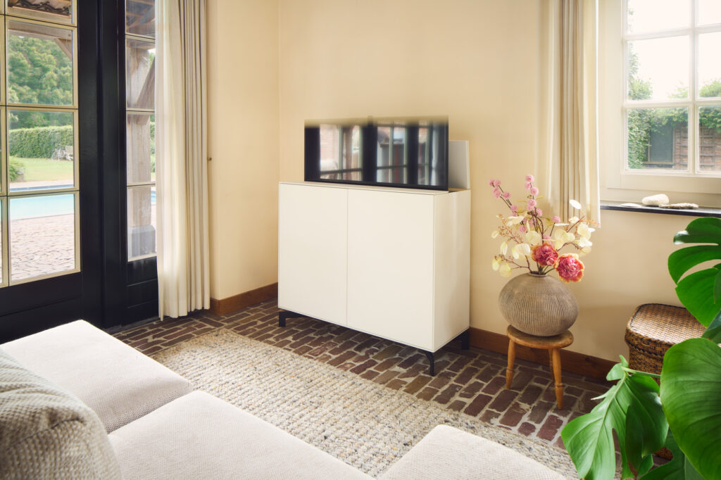 TV lift cabinet 'Lucid'