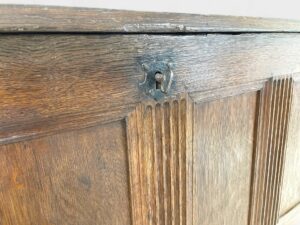 German oak tv lift chest 50 inch