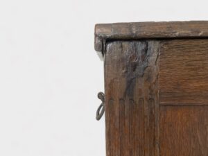 German oak tv lift chest 50 inch