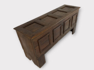 Dutch large oak tv lift chest c. 1700
