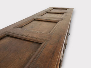 Dutch large oak tv lift chest c. 1700