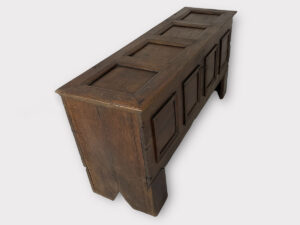 Dutch large oak tv lift chest c. 1700
