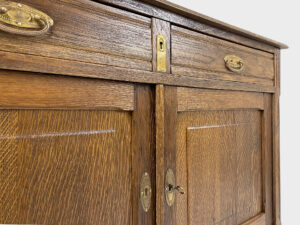 TV Lift cabinet Oak Antique stain 43 inch
