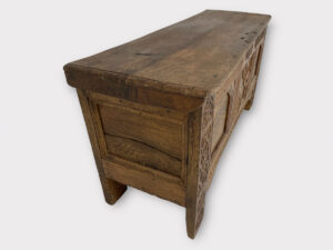 TV Lift in Dutch Oak Chest inscription 'Anno 1780'