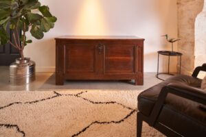 Antique blanket chest with TV lift