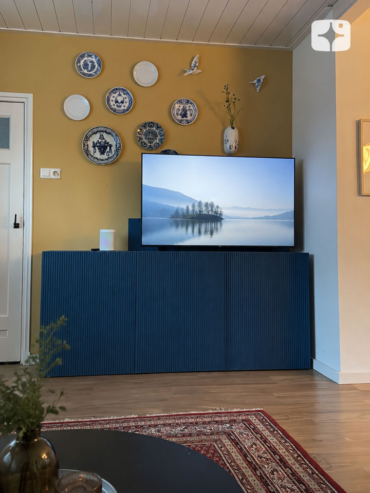 TV lift meubel 'Aster' geschikt voor 55 inch TV - blauw, 3 deurs