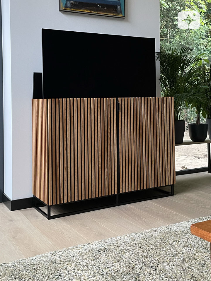 TV lift meubel 'Kite' geschikt voor 55 inch TV - zijaanzicht - metalen frame onderstel