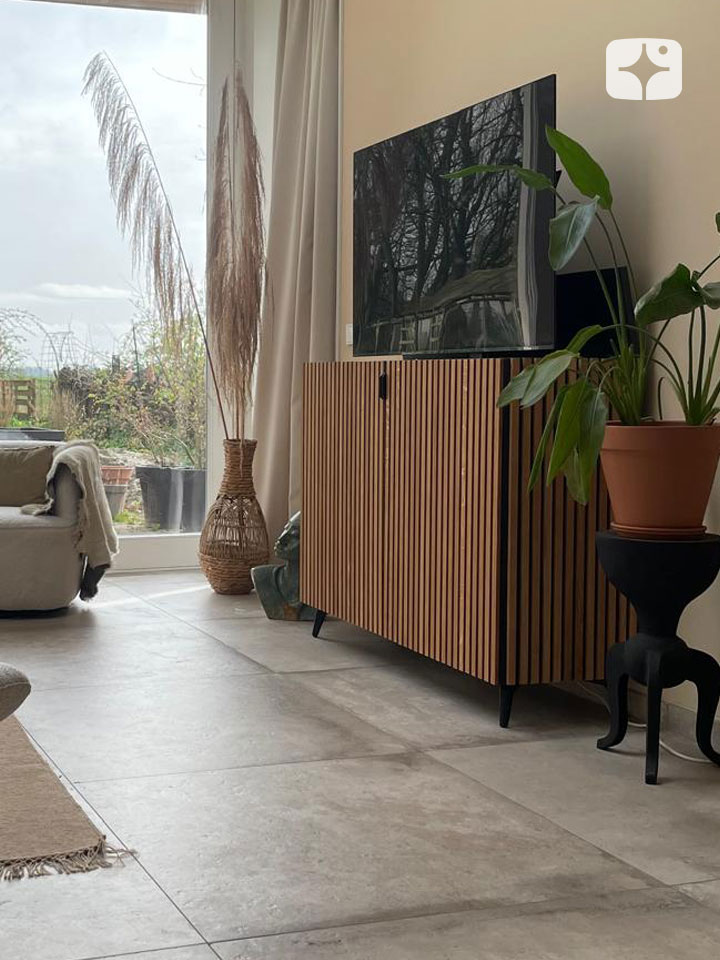 TV lift meubel 'Kite' geschikt voor 55 inch TV - zijaanzicht